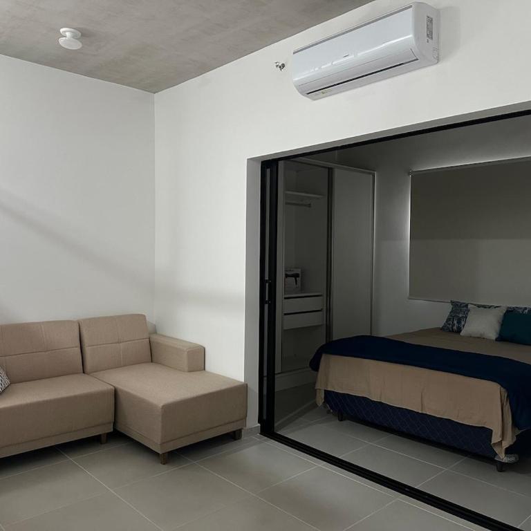 Modern apartment in Las Mercedes l Parking and Pool - One-Bedroom Apartment - 14