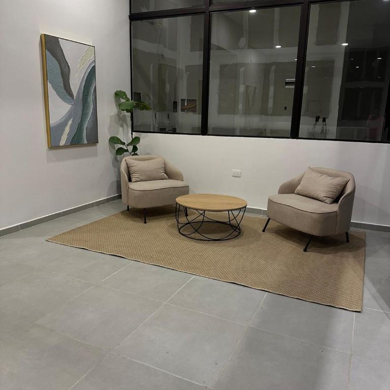Modern apartment in Las Mercedes l Parking and Pool - One-Bedroom Apartment - 15