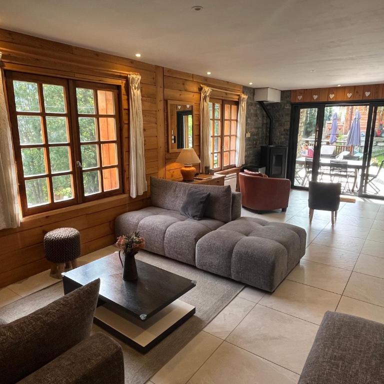 Mont Milo, Spacieux, 5ch, Sauna, Billard, Babyfoot, Borne de recharge électrique - Chalet - 16
