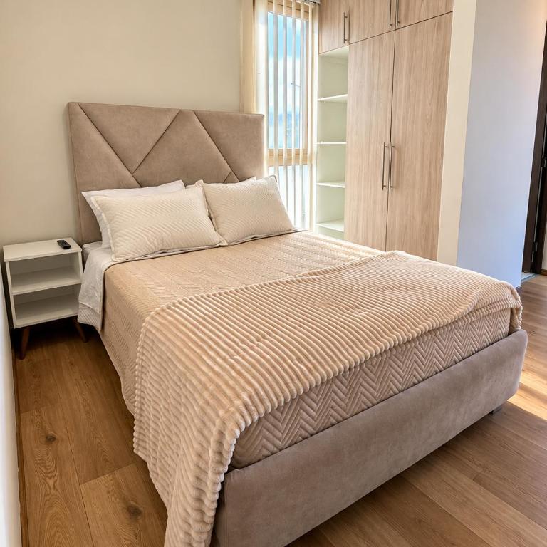 Urban Nest Bolivia 7-10 AVE PARAISO - One-Bedroom Apartment - 1