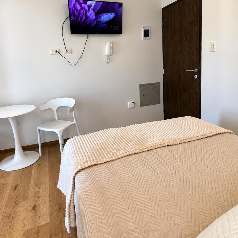 Urban Nest Bolivia 7-10 AVE PARAISO - One-Bedroom Apartment - 5