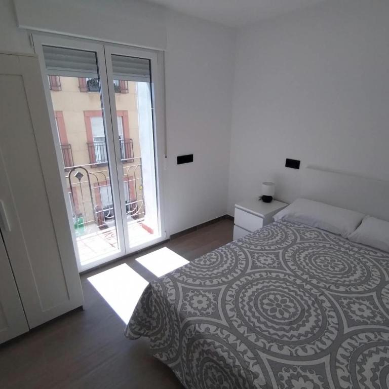 Piso familiar - Apartment mit 4 Schlafzimmern und einem Balkon - 9