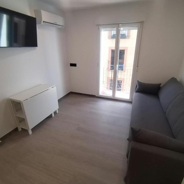 Piso familiar - Apartment mit 4 Schlafzimmern und einem Balkon - 1
