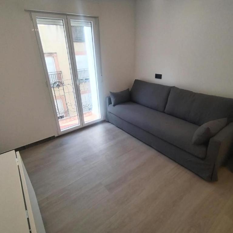 Piso familiar - Apartment mit 4 Schlafzimmern und einem Balkon - 2