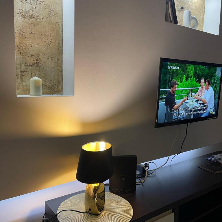 Beli Apartman u Zlatiborskim konacima Bele vode bb - Apartment mit Balkon - 4