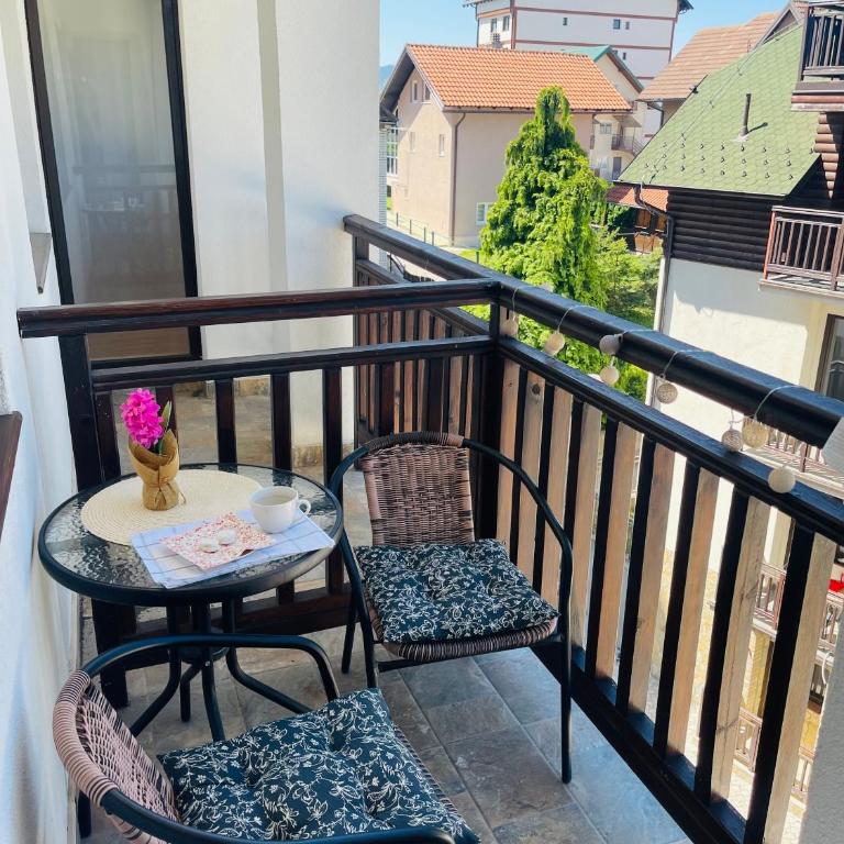 Beli Apartman u Zlatiborskim konacima Bele vode bb - Apartment mit Balkon - 19