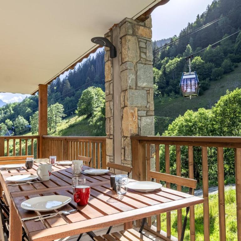 Sapins - Appartement 4 à 6 personnes au pied des pistes - Appartement avec Balcon - 1