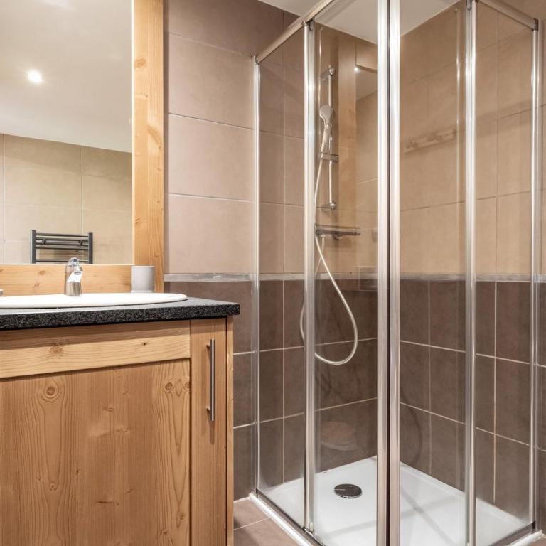 Sapins - Appartement 4 à 6 personnes au pied des pistes - Appartement avec Balcon - 21