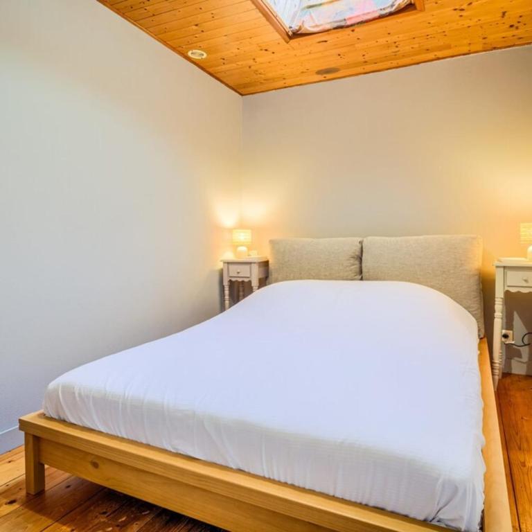 Atelier dArtiste Ville Close à pied - Two-Bedroom Apartment - 24
