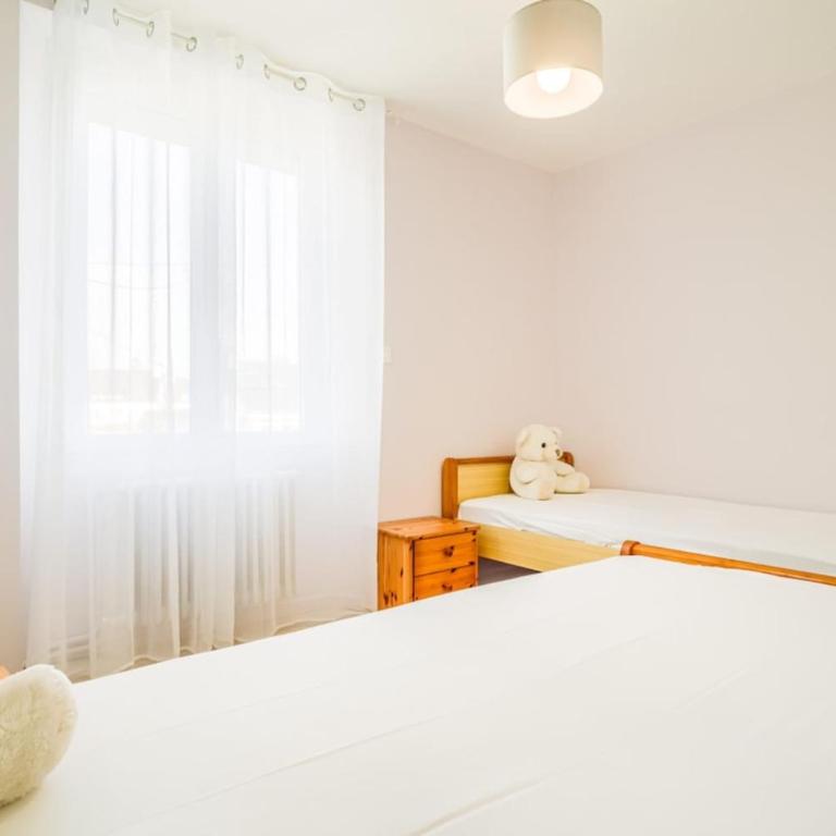 Belle maison avec jardin & espace d'hiver - Maison 3 Chambres - 33