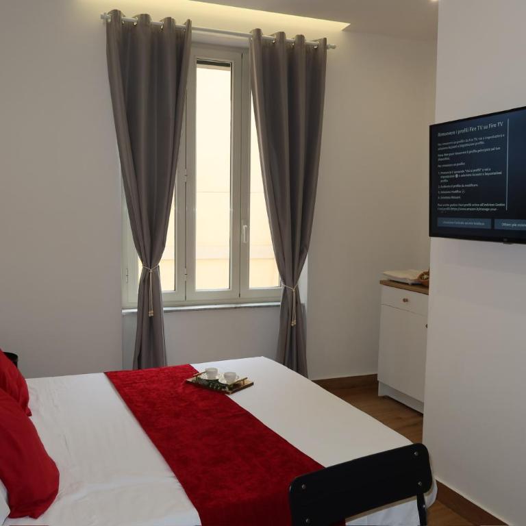 Neapolitan Suites - Deluxe Double Room - 2