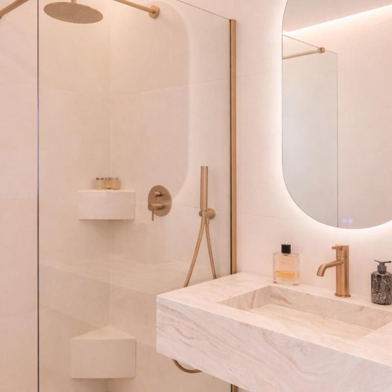 Luxury Suite with Sea View on La Croisette - Appartement - Vue sur Mer - 5