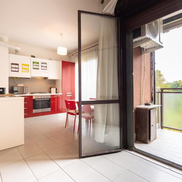Navigli Apartment for 7 - Metro 100m - I-Host - Apartment mit 2 Schlafzimmern und Balkon - 7
