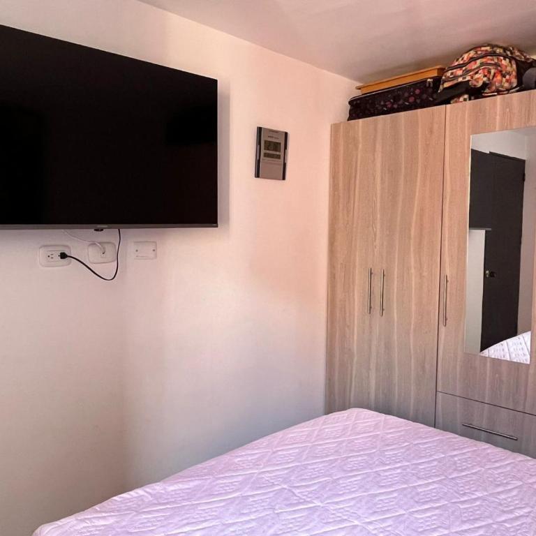 Habitaciones Acogedoras amobladas Ibagué - Double Room - 6