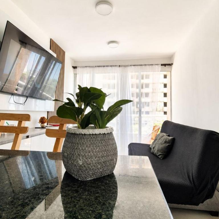 Apartamento entero cerca a la playa, aire acondicionado, wifi - Three-Bedroom Apartment - 35