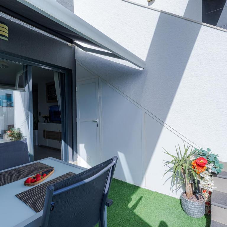 Luxury Penthouse with private Rooftop Terrace, Pool, Punta Prima, Torrevieja - Appartement 2 Chambres - 14