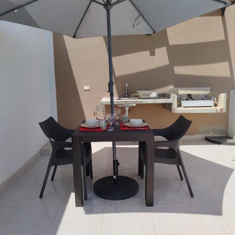 Miraflores Country Club Apartment with Kitchen & Private Terrace - One-Bedroom Apartment - 6