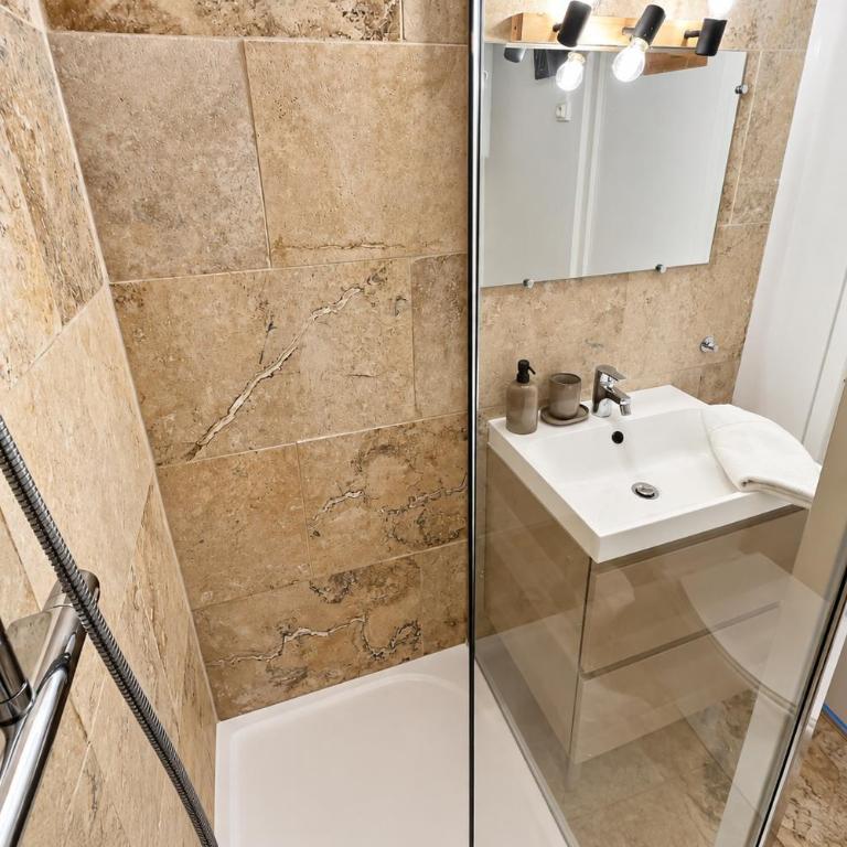 CLIM - 1 ch 1 sdb - Cocon tout confort au calme - Apartment - 26
