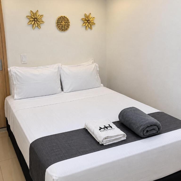 Aero Hotel - Double Room - 11