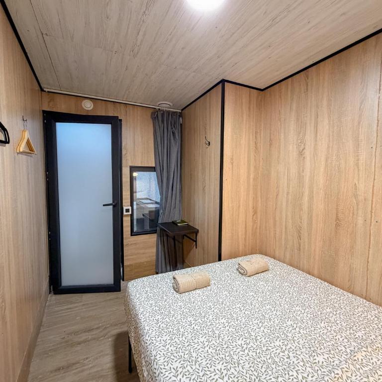 Almorada Cabins - Doppelzimmer mit Gemeinschaftsbad - 4