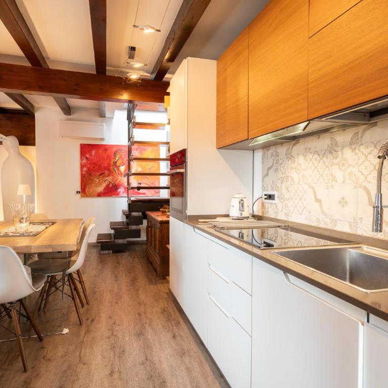 Attico Terrazza panoramica GoldenSuitesItaly908 - One-Bedroom Apartment - 3