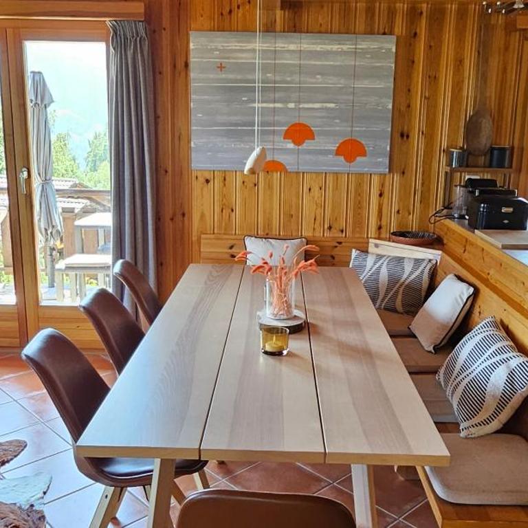 Chalet de charme et grand confort avec jacuzzi, sauna et vues exceptionnelles - Chalet - 28