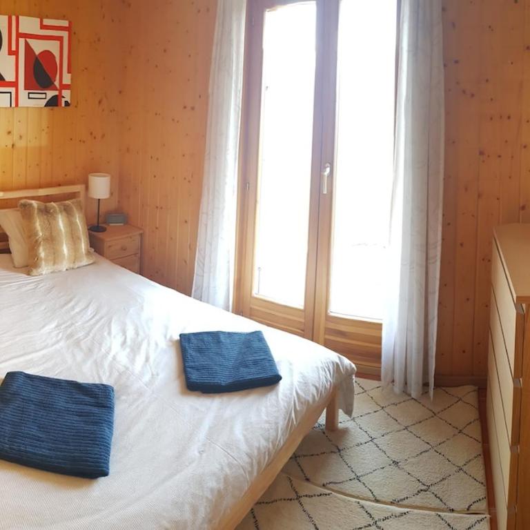 Chalet de charme et grand confort avec jacuzzi, sauna et vues exceptionnelles - Chalet - 40