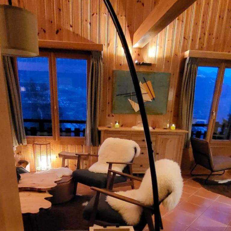 Chalet de charme et grand confort avec jacuzzi, sauna et vues exceptionnelles - Chalet - 61