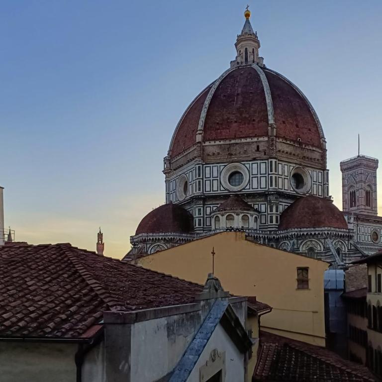 Nel Cuore di Firenze - 4 Min dal Duomo e David - Appartamento con 1 Camera da Letto - 2
