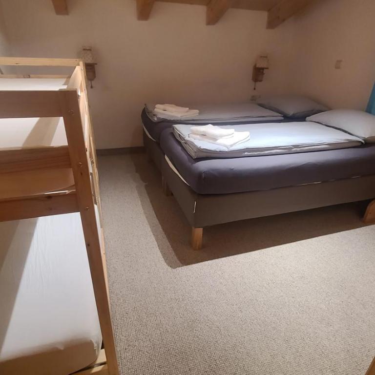 Zillertal-Arena 42m2 (2-6 persons: 2adults +4kids) - Apartment mit 1 Schlafzimmer - 28
