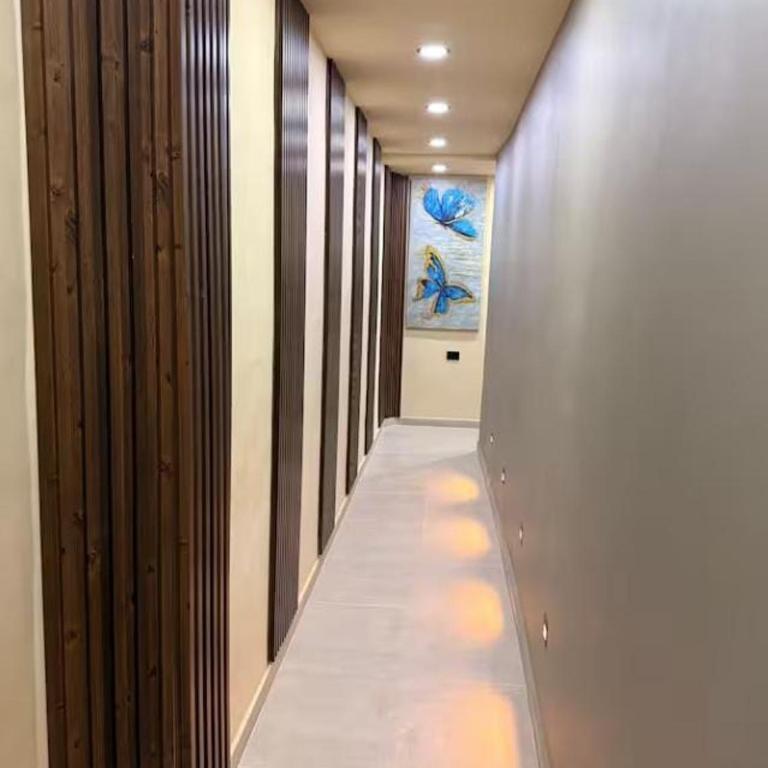 Jacuzzi y piscina, 8 habitaciones Medellín, Poblado - Apartamento - 30