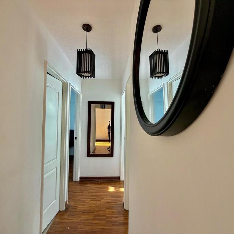 Bright 3bedroom apartment near Quicentro - Three-Bedroom Apartment - 6