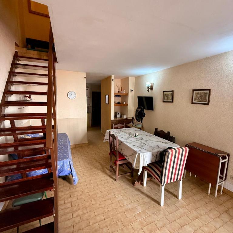 Duplex familiar 3 ambientes - Two-Bedroom Apartment - 17