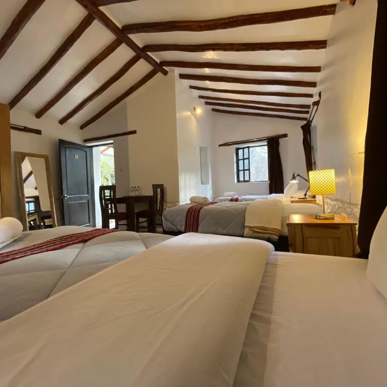 Hotel Sagrada Tierra Ollantaytambo - Triple Room with Mountain View - 2