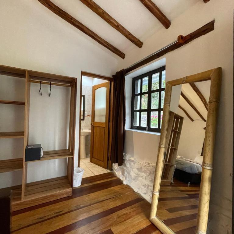 Hotel Sagrada Tierra Ollantaytambo - Triple Room with Mountain View - 20
