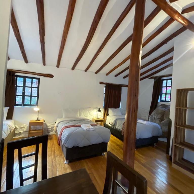 Hotel Sagrada Tierra Ollantaytambo - Triple Room with Mountain View - 24