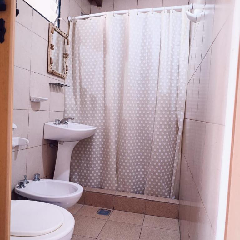 Complejo Los Algarrobos - Habitación Doble con baño privado - 1