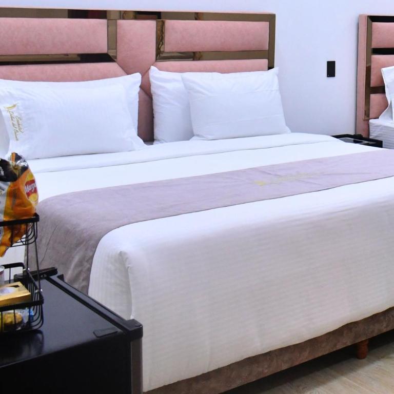 Ecohotel Dubai del Oriente - Quadruple Room with Garden View - 3