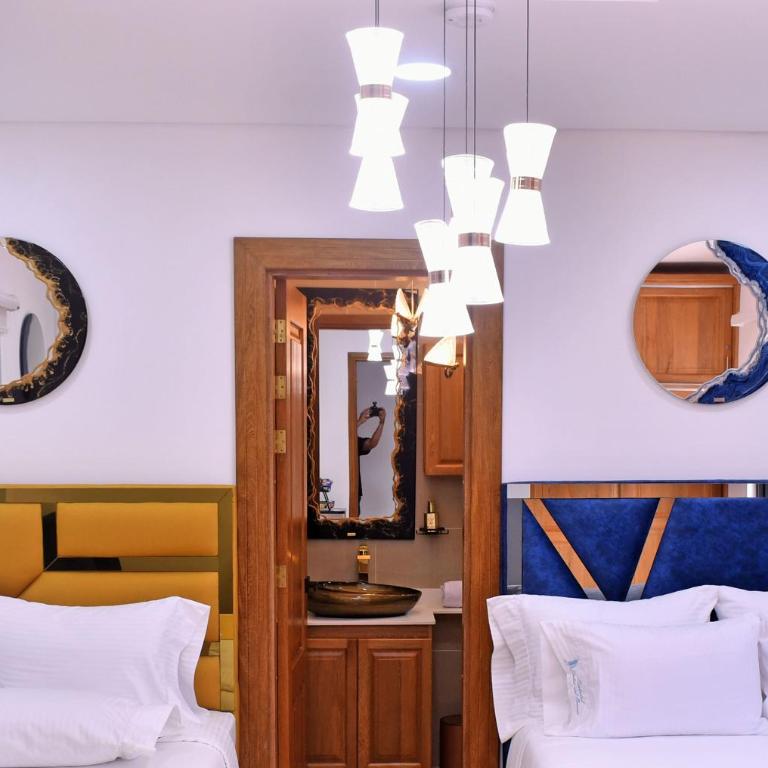 Ecohotel Dubai del Oriente - Comfort Quadruple Room - 6