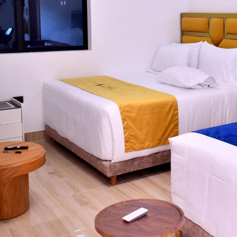 Ecohotel Dubai del Oriente - Comfort Quadruple Room - 8