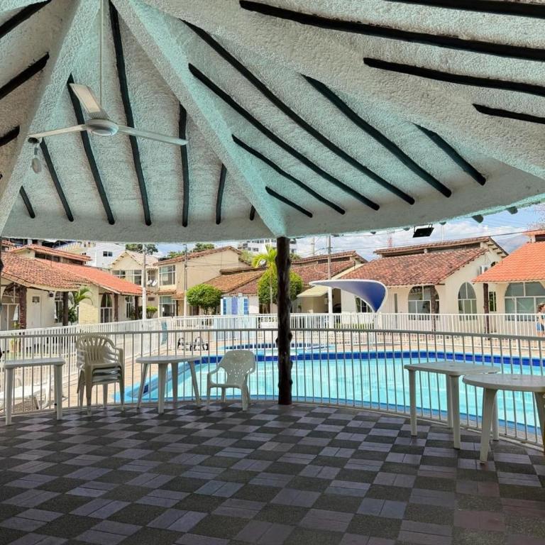 Melgar Apartment Complex with Pool and Parking - Apartamento de 2 dormitorios - 23