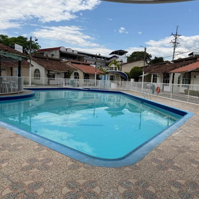 Melgar Apartment Complex with Pool and Parking - Apartamento de 2 dormitorios - 28