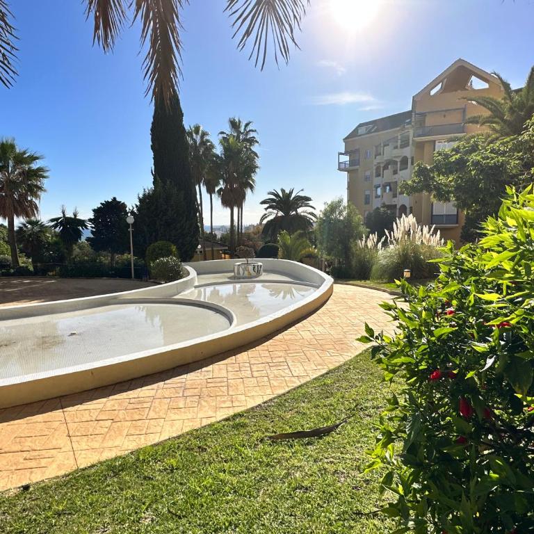 Bonitas vistas y situación perfecta - Three-Bedroom Apartment with Balcony - 23