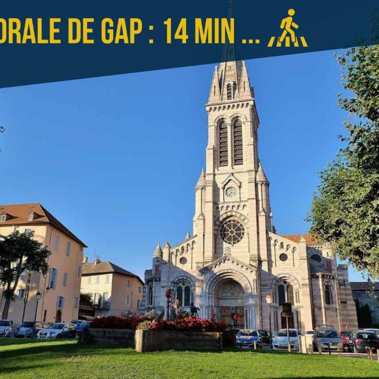 Le Céleste T2 cosy en hypercentre de Gap - Appartement 1 Chambre - Vue sur Ville - 30
