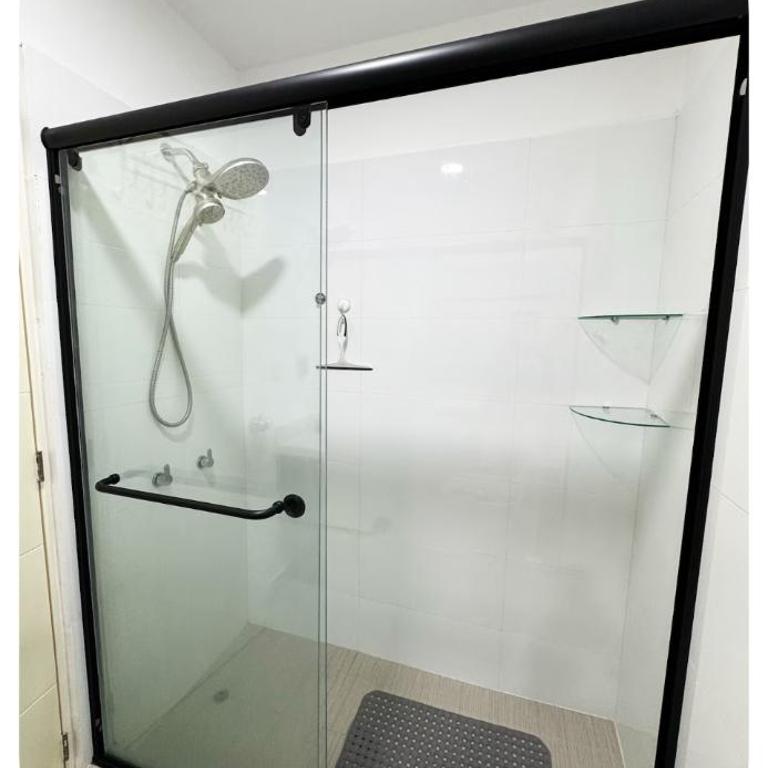 Espacioso departamento 3 dormitorios en el Corazón de Miraflores - Apartamento de 1 dormitorio - 8