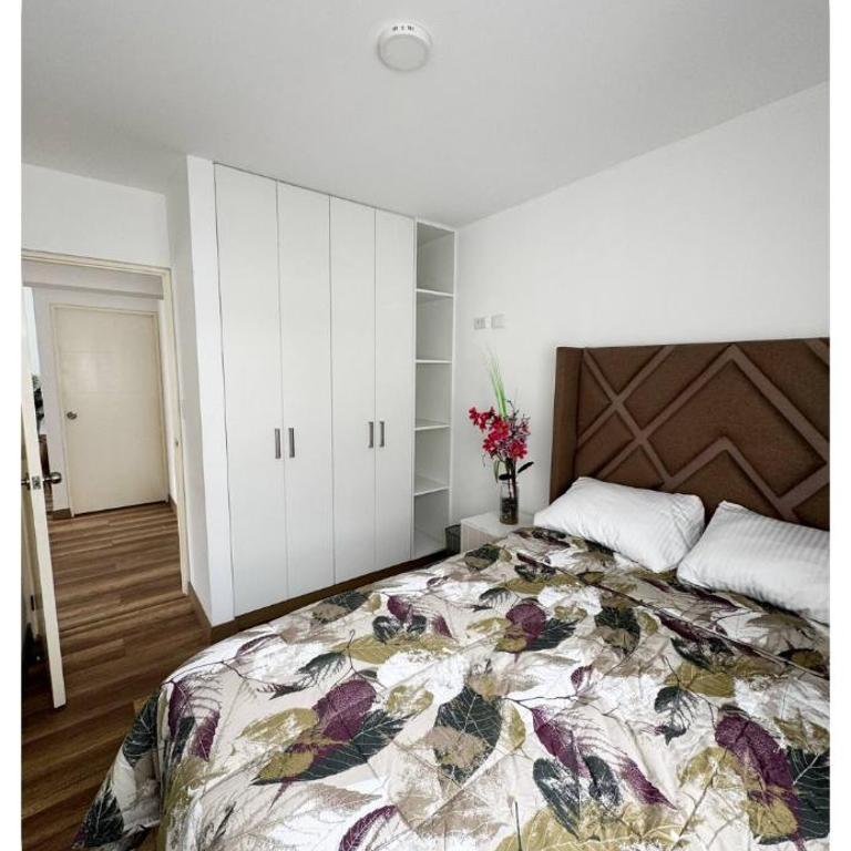 Espacioso departamento 3 dormitorios en el Corazón de Miraflores - Apartamento de 1 dormitorio - 14