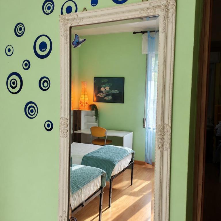 Sole & Luna Charming Colorful Home Arona - Appartamento con 2 Camere da Letto - 16