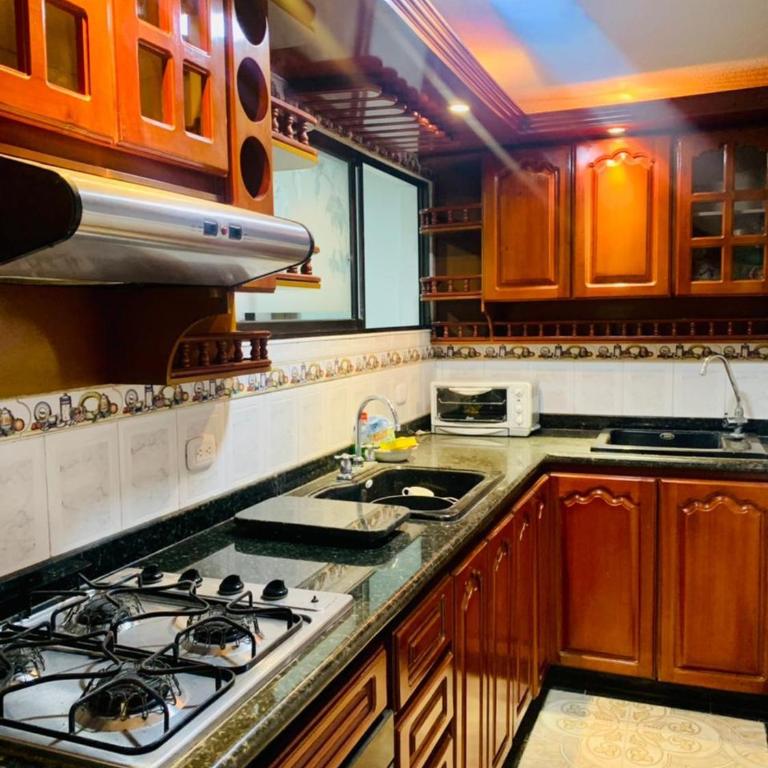 BALCÓN DEL RODADERO 604- Apartamento en primera línea de playa con balcón y vista al mar para vivir el RODADERO A UNOS PASOS DE LA PLAYA - Apartamento de 2 dormitorios - 9