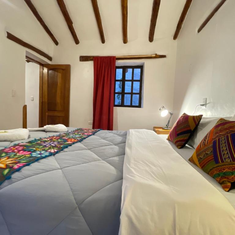 Hotel Sagrada Tierra Ollantaytambo - Double Room with Mountain View - 11