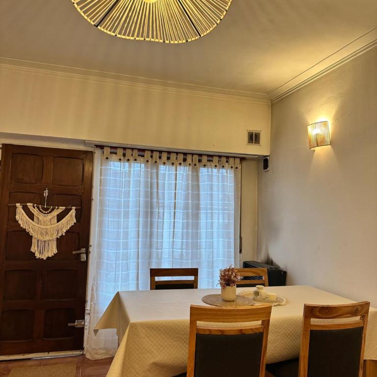 CASA para 4 personas A METROS DEL MAR - Two-Bedroom House - 1